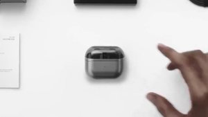 【IREADY STOCK】SAMSUNG bluetooth earphone Galaxy Buds3 pro (Silver / White) Buds 3 Wireless Earbuds headphone