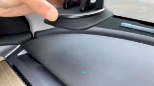 Kebidumei 360 ° Car Phone Holder Car Dashboard Advanced Anti Slip Fixing Pad Suitable For Driving Navigati