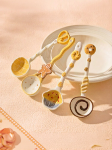 MODERN SWEETHOME | Ceramic Cute Underglaze Color Long Handle Dessert Spoon