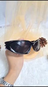 KACAMATA SPORTY PRIA RETRO UV PROTECTION KACAMATA FASHION KACAMATA BERSEPEDAH UNTUK OLAHRAGAFASION