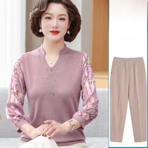 Ice Silk Thin T-Shirt Set for Mom Summer Fashionable Base Layer Top Loose Fit Diamond Embellished Eighteen Pants Mid-aged Women