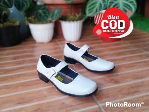 PB-KP Sepatu Pantofel Wanita Putih Hak 3 Cm Sepatu Paskibra Sekolah Perawat Kulit Sapi