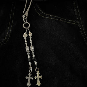 Retro Style Double Short Chain Cross Diamond Embedded Skull Keychain Flash Bead Waist Pendant High End Key Holder