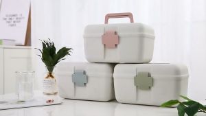 กล่องยาสามัญประจำบ้าน กล่องเก็บอุปกรณ์ทำแผล กล่องเก็บยา กล่องใส่ยา พกพาง่าย เห็นแล้วรู้ เลยว่าเป็นกล่องใส่ยา