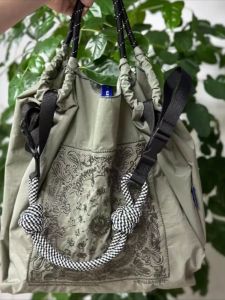 Handbag Nylon Embroidered Shopping Bag Eco-Friendly Cloth Bag with Shoulder Strap Popular Small Batch Household Storage Tools