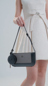 Túi Yuumy (Thời trang nữ size 22 phối ví mini - Túi đeo chéo da Glossy YN346)