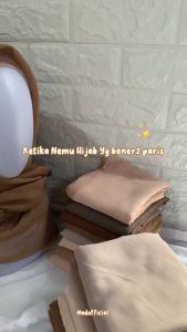 MUTIARA CAHAYA KERUDUNG - Kerudung Segi Empat PARIS JADUL || Hijab Paris Jadul Old Premium RedRose Size 110*110 || Jilbab Segiempat Paris Jadul Fathina Adia Syafani