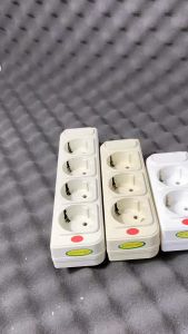 PAGODA Stop Kontak Arde 4 Lubang + Indikator P-714