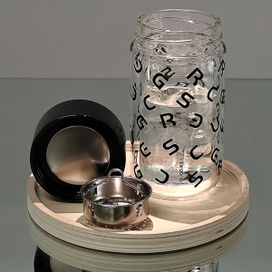 Double Layered Glass Tea Brewing Cup Portable Office Coffee Drinking Cup High Aesthetic Value for Men And Women Modern Minimalist Style