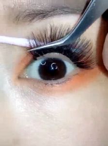 Glue Lem Bulu Mata 5 ml TAHAN LAMA TIDAK PERIH Tidak Berbau (Eye Need Glue) Import