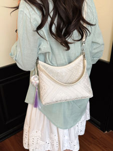 BAORUIFU | Traditional Chinese Design Totem Bag Large Capacity