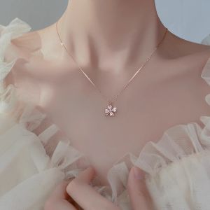 MIAOYA Leaf Shape Necklace: A Beautiful Birthday Gift for Students