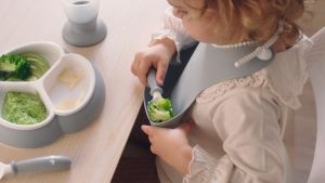 BabyBjorn Mealtime & Dinner Set 3&4pcs Set (Assorted Colours) - Made in Sweden Baby & Kids Feeding Set