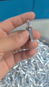 Heavy Duty Silvery Blind Rivets(per box)