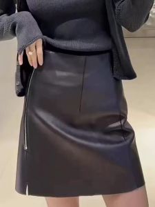 หนังแกะแท้ หนัง Mini กระโปรง สูง เอว พรางหุ่น ทรงเอ แยกด้าน กระโปรงสั้น สไตล์การเดินทาง ฤดูใบไม้ร่วง สินค้าใหม่