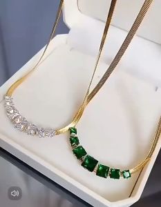 [ Bayar Ditempat ] Kalung Pipih Gold Gepeng Wanita Liotnin Full Permat Hijau Dan Putih Bahan Titanium Steel