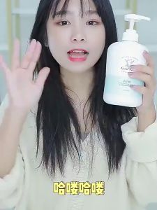 Whitening body wash Body wash Goat milk body wash 800ml whole body whitening Gentle moisturizing Deep cleanse Long-lasting WhiteSuitable for both adults and children