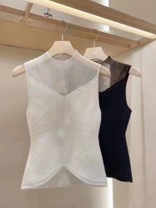 Slim Fit Sleeveless Vest Womens Handpicked Store Design Summer New Style Half High Collar Versatile Slimming Top