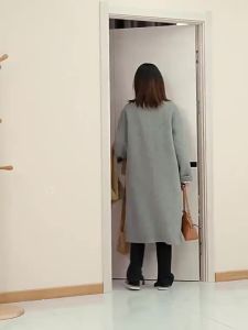 [OKLIFE. SG]Household Simple Hang the Clothes Shelf Room Pannier Bag Shelf 100% solid wood Wooden Clothes Hanger Rack