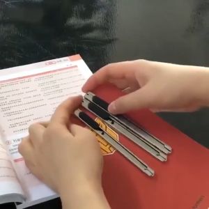 Dao Rọc Giấy Thép Đa Năng 9mm - DAO RỌC GIẤY INOX - Dao Dọc Giấy Cắt Giấy Cắt Decal - Khung Kim Loại Siêu Bền  Dao Cắt Giấy Rọc Băng Dính Cắt Thùng Bìa Carton - SK5 siêu sắc Dao rọc giấy