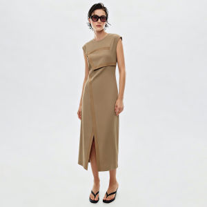 AMII | Commuter Style Round Neck Satin Trim Fitted Dress