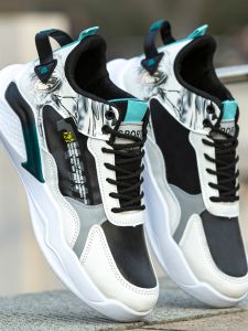 Mens High Top Board Shoes Spring New Leather Surface Breathable Anti-Slip Casual Sports Shoes Comfortable All-Match Style