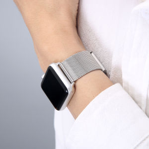 Luxury Stainless Steel Strap for Apple Watch Band 44mm 40mm 42mm 38mm Metal Replacement Wristband for iWatch 8 7 6 5 SE 4 3