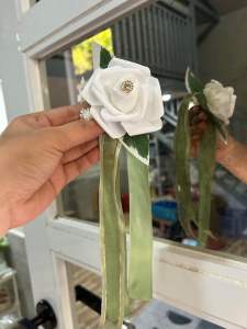Wrist Corsage for ninang/bridesmaids/abay
