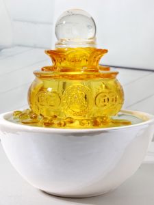 Waterfall Fountain Wealth Attracting Ornament Self-Circulating Lucky Ball Opening Shop Gift Desktop Decoration Ceramic Craft