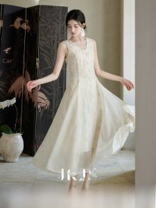 JK&JS | Đầm Dài Thắt Eo Phong Cách Trung Quốc Có Thêu