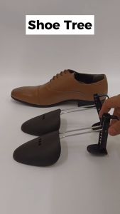 [SG STOCK] EUR 40-46 Adjustable Shoe Tree Black Plastic and Stretchable 1 pair