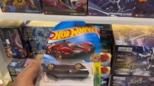 Xe Mô Hình Hot Wheels Mach Speeder (Đỏ Mâm Vàng) - New For 2026 Case H Chính Hãng