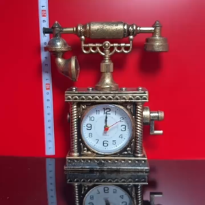 Jam Alarm Telepon Ornamen Dekoratif Patung Telepon Emas Retro Eropa Dekorasi Ruang Rumah