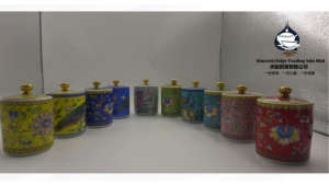 整套珐琅彩陶瓷密封茶叶罐 / 家用储物罐 Whole Set Enamel-coloured Ceramic Air Tight Tea Canister Household Storage Jar