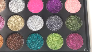 35 colors Eyeshadow PaletteMatteShimmer Matte Nude Natural All In One Eyeshadow MakeupLong-Lasting Easy to BlendEye Makeup