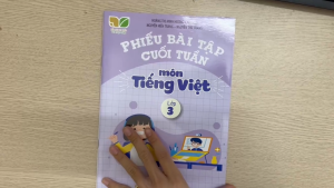 Sách - Phiếu Bài Tập Cuối Tuần Môn Tiếng Việt Lớp 3 - NXB Giáo Dục