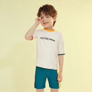 Adoreswim ชุดว่ายน้ำเด็กชายแขนยาวป้องกันแสงแดด ชุดว่ายน้ำผ้าไนลอนสำหรับเล่นกีฬากลางแจ้ง ฤดูร้อน 2023 ชุดว่ายน้ำเด็กชาย