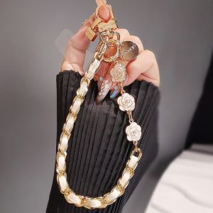 ZHENGEGE | Fashionable Women Leather Chain Phone Strap for Tourists