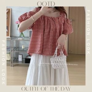 KDAShop อันดับ1🥇เสื้อแฟชั่นผญชุดไปคอนเสิร์ต 2023 รุ่นนี้ดีเทลดีมาก ลายตารางเปิดไหล่เล็กน้อย เนื้อผ้านิ่ม ใส่สบาย ใส่แล้วไม่ร้อน ราคาเบาๆจับต้องได้ ใส่แล้วสวยแน่ ฟาดได้ฟาด✨