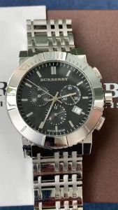 Đồng hồ nam Burberry Swiss Quartz  kim dạ quang 1 lịch dây thép không gỉ