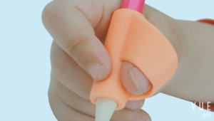 Ergonomic Pencil Grip for Beginners & Preschoolers Handwriting Correction Device for Kids Childrens Writing Posture Correction Tool Soft silicone gel pen control positioning ring