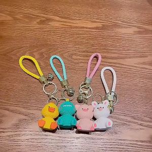Gantungan Kunci Pig Kelinci Bebek Dinosaurus Aesthetic Gantungan Tas Souvenir Hadiah Lucu