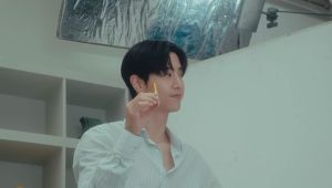 Vita Daily Stick วิต้า เดลลี่ สติ๊ก วิตามินรวม Vitamin C & Vitamin B Complex ( 1 กล่องมี 30 ซอง )