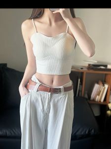 เสื้อกั๊กสตรีคอวีแบบบางรัดรูปสำหรับใส่ในชุดชั้นในพร้อมแผ่นเสริมหน้าอก ดีไซน์เปิดหลัง ใส่ได้ทั้งในและกลางแจ้ง ฤดูร้อน 2024