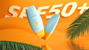 MISTINE Sunscreen Sunblock Moisturizer Facial Body Cream UV Shield SPF50+ PA+++ 40ML China Version,Refreshing and not greasy mild and not irritating waterproof and sweat proof wet skin without sweating effect direct refill