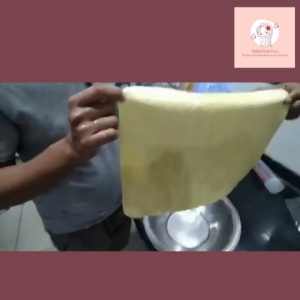 Global Raketera Clean Cham Magic Towel - Reusable Synthetic Chamois Cleaning Cloth with Storage Tube 43cm x 32cm Soft Absorbent Quick-Drying Safe for Delicate Surfaces