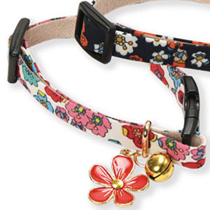 White Pig Store My Cat Is Different Amok Cat Collar Necklace Scarf Decorative Pet Supplies for Cats Travel Accessories