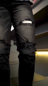 Weird Jeans - Piers Black - Celana Jeans Panjang Pria Slim Fit Strech Ripped Leather Patch Warna Hitam Black