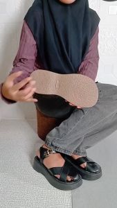 RUIMO Sandal Wanita Terbaru Korea Fashion Premium Import Gaya Minimalis- 598