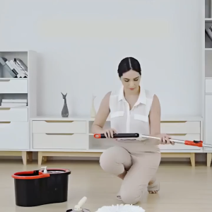 ORANGE Spray Mop Alat Pel Praktis Otomatis Dengan Tabung -  Alat Pel Semprot Microfiber Spray Mop